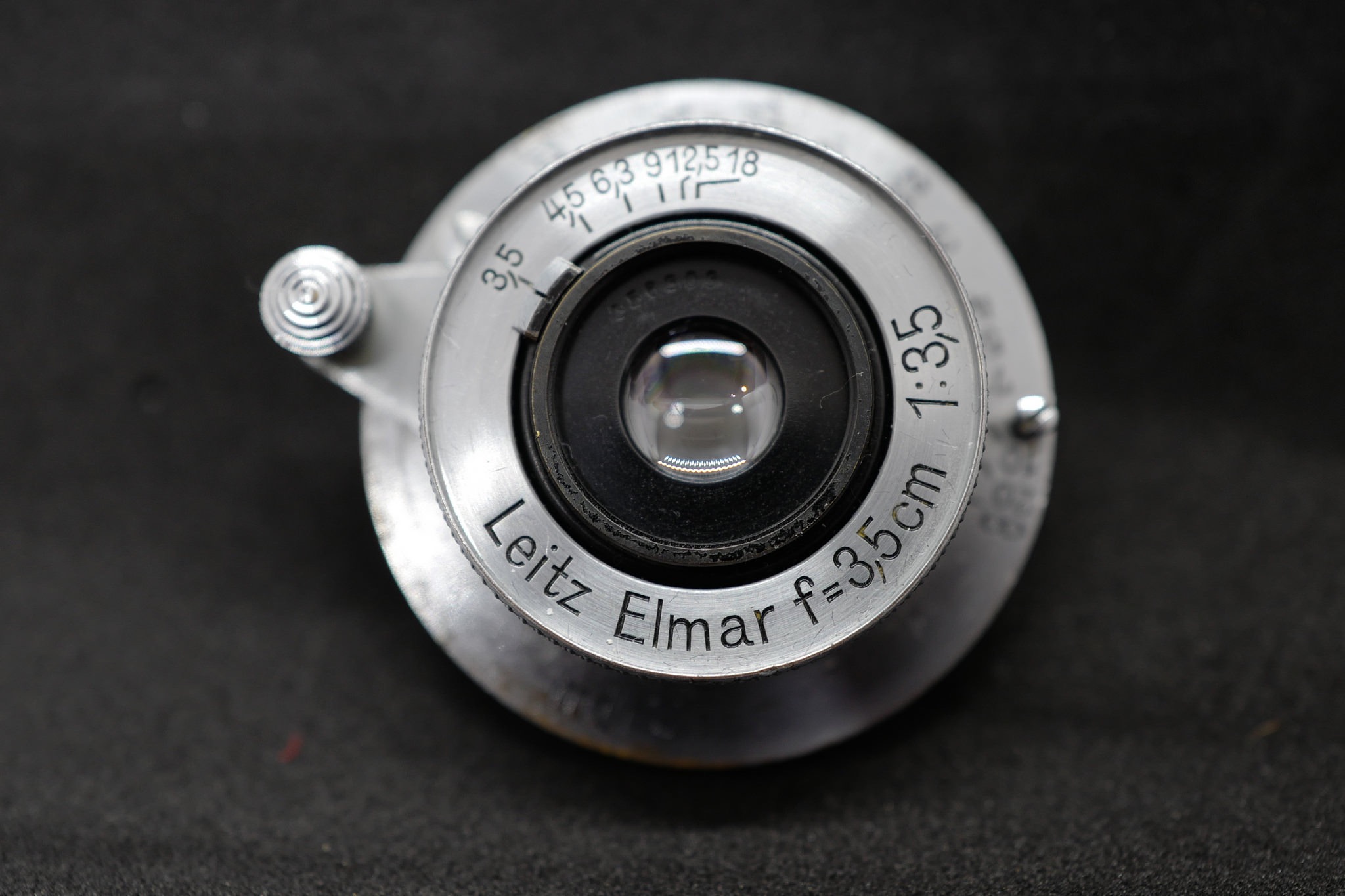 中古カメラ屋巡りでハイな勢いで、Leitz Elmar 35mm f3.5をお迎えなの ...